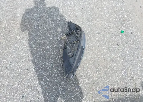 2016 Kia Sorento 2.4L Lx z USA, uszkodzony, nr VIN 5XYPGDA3XGG169442